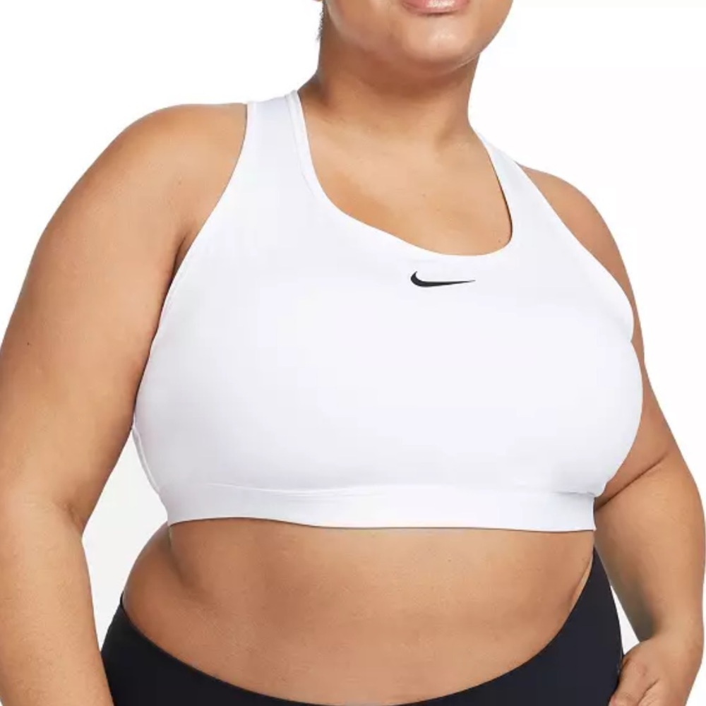 Nike Swoosh Plus Size Sports Bra Dri fit Medium Support Classic Style White
